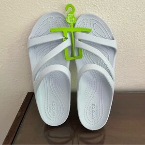 Crocs Kadee II Strappy Sandals Womens Size 9 Light Blue Vaca Beach Comfy New